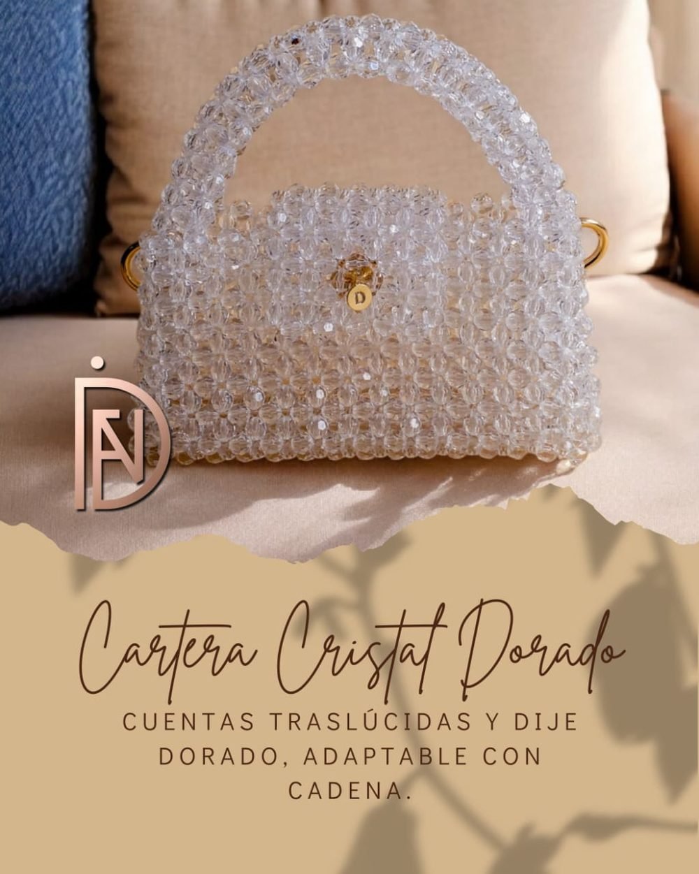Cartera Cristal Dorado, cuentas traslúcidas y dije dorado, adaptable con cadena